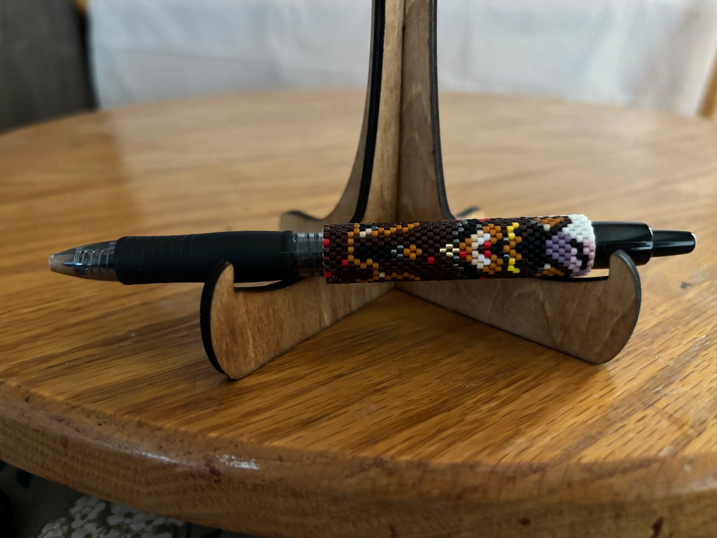 Cat Dracula beaded pen cover