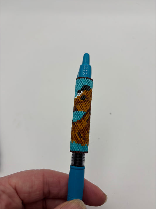 Beaded horse head pen.
