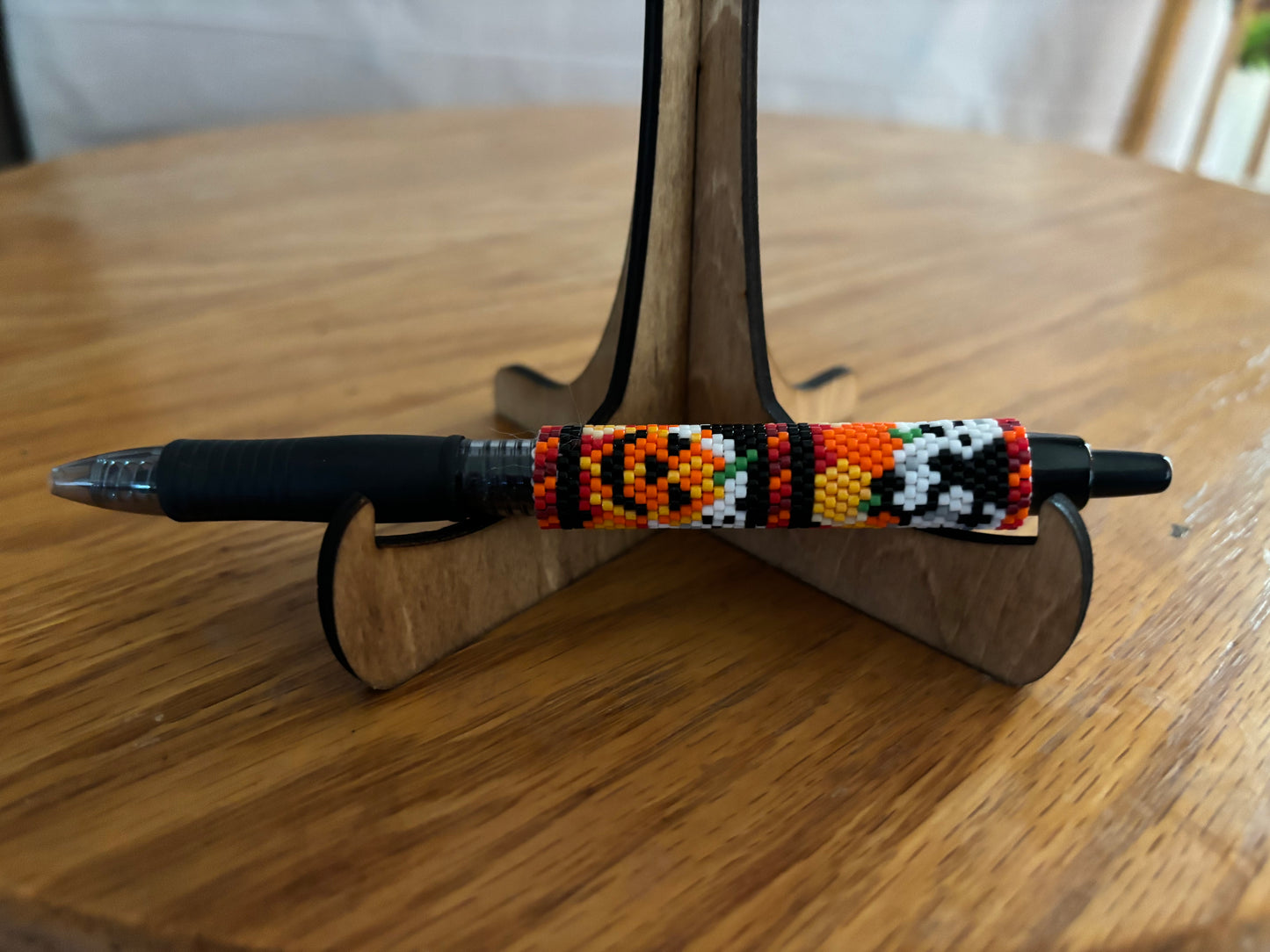 Halloween beaded pen cover