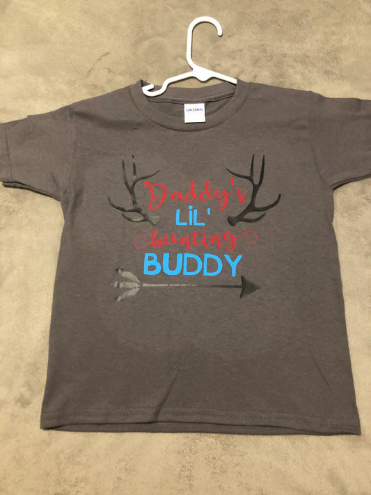 Daddy’s lil hunting buddy t-shirt