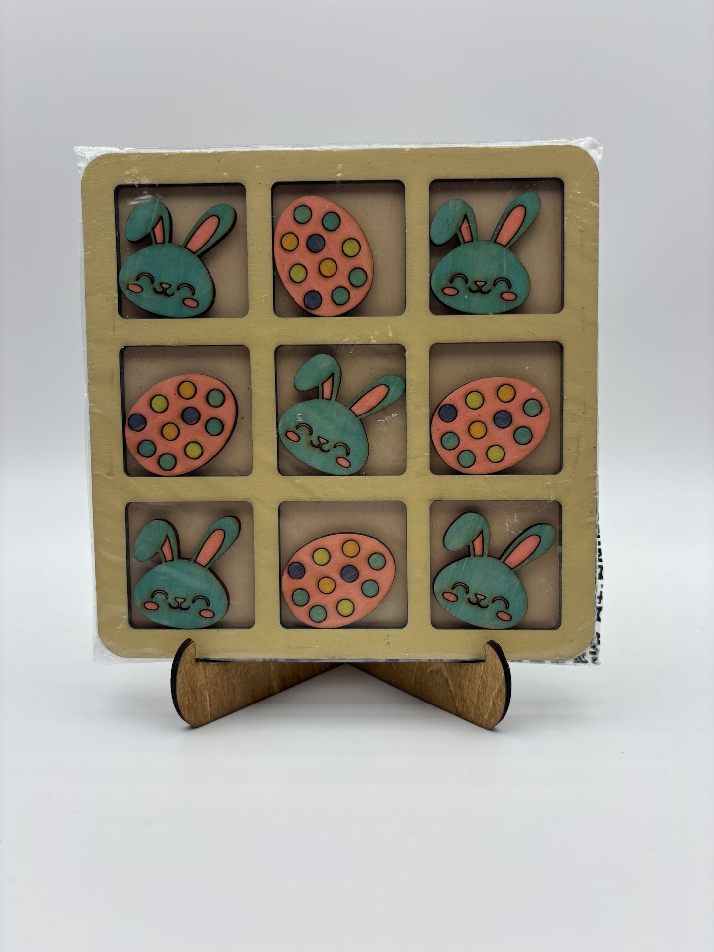 Easter Tic Tac Toe board.