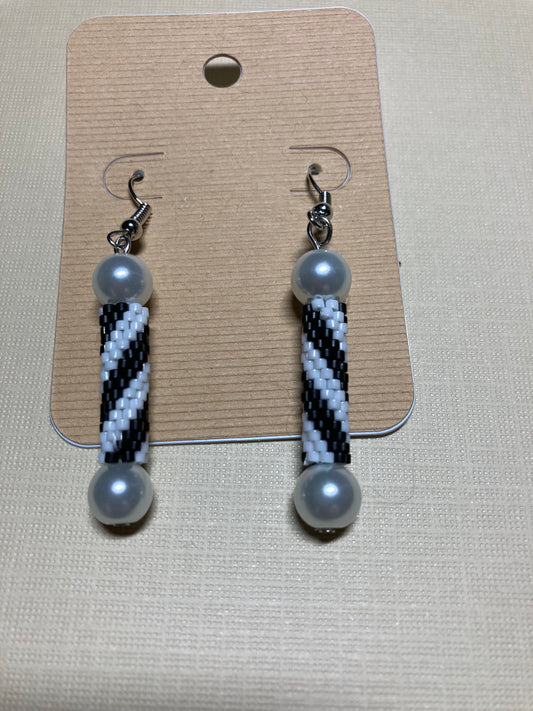 Tubular beaded earrings