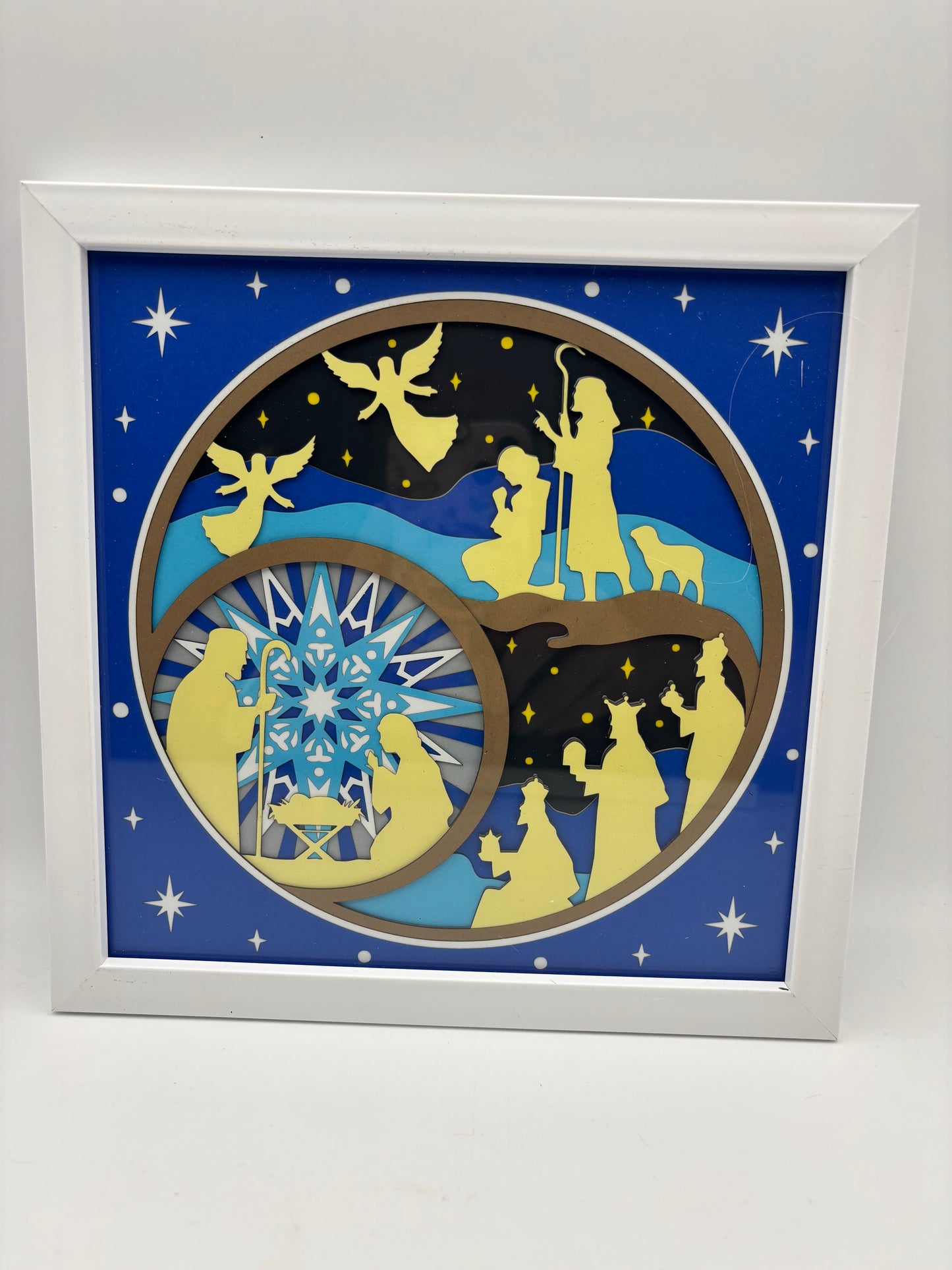 Nativity layered paper