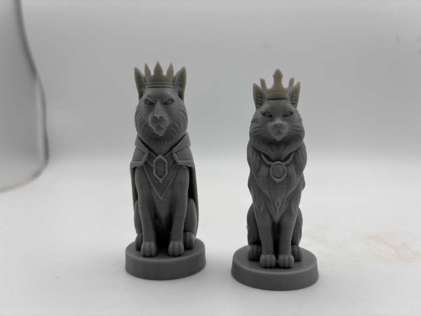 3D printed dogs verses cats chess set