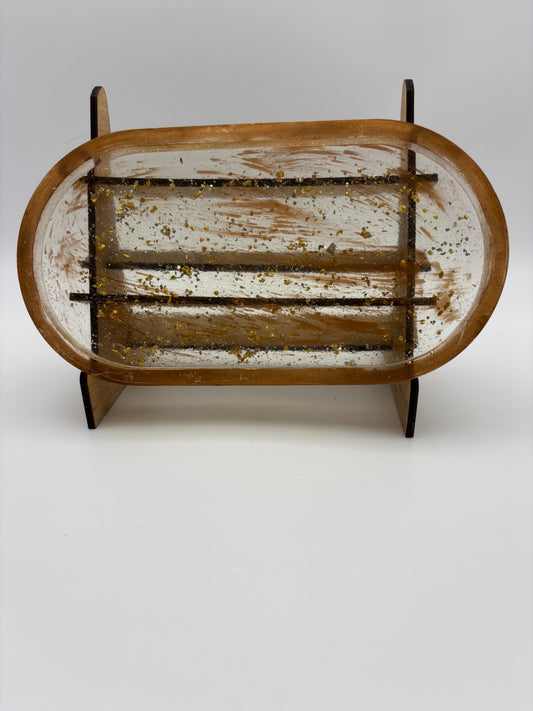 Small resin tray.