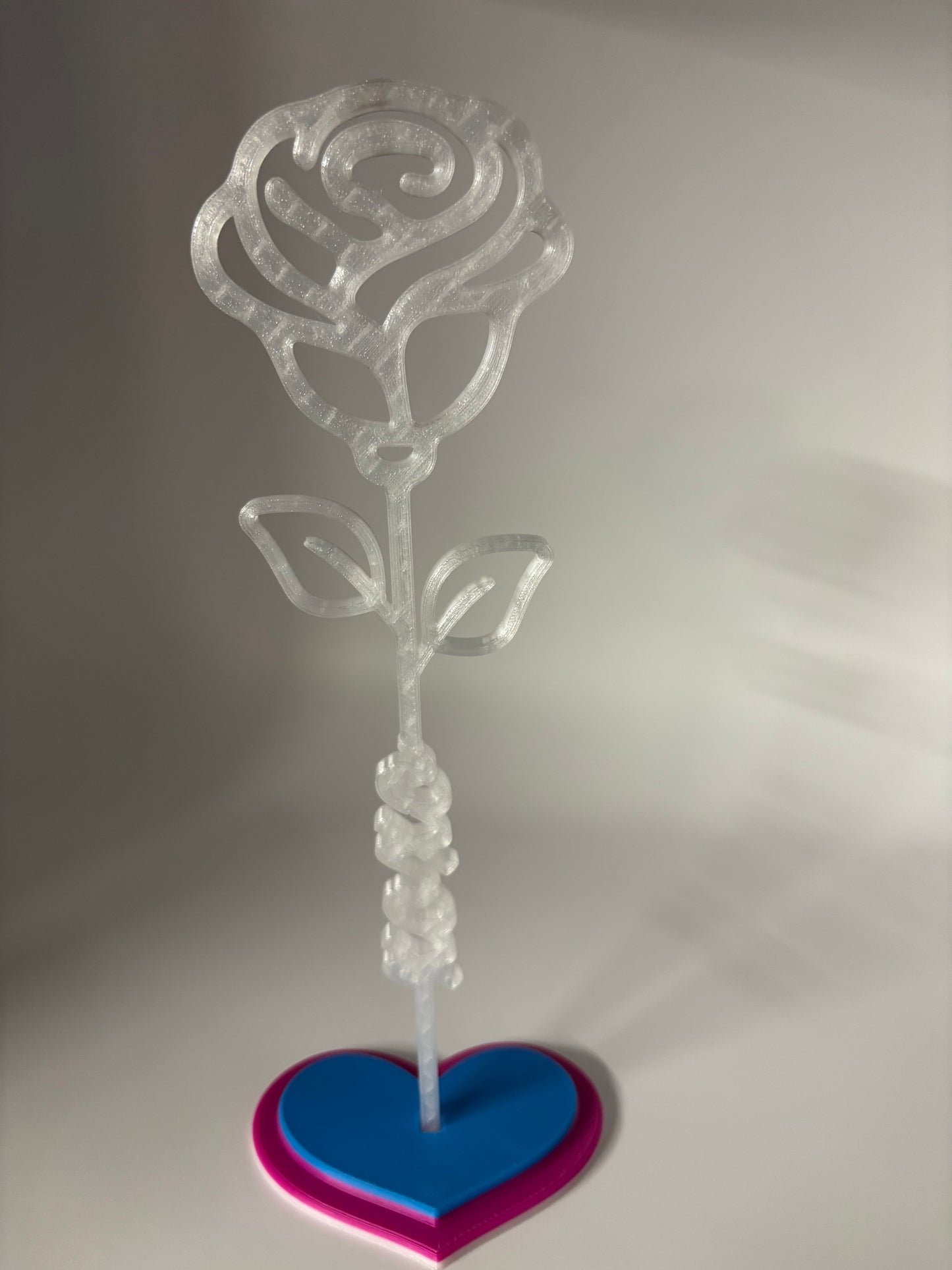 XOXO flower on a stand 3d printed