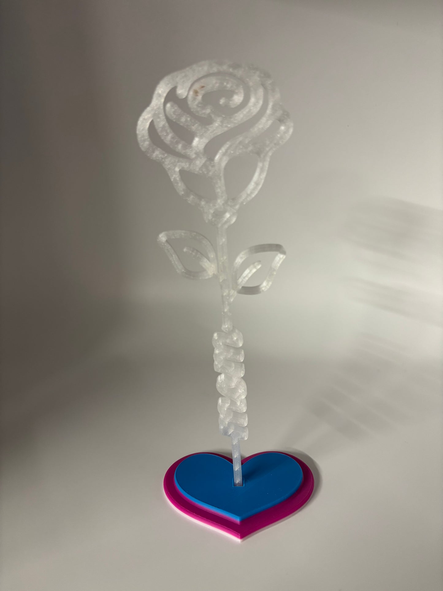 3d mom flower on a stand
